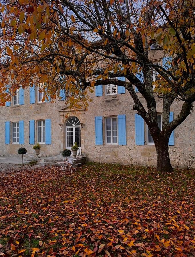 Lauzun Un Petit Chateau מראה חיצוני תמונה