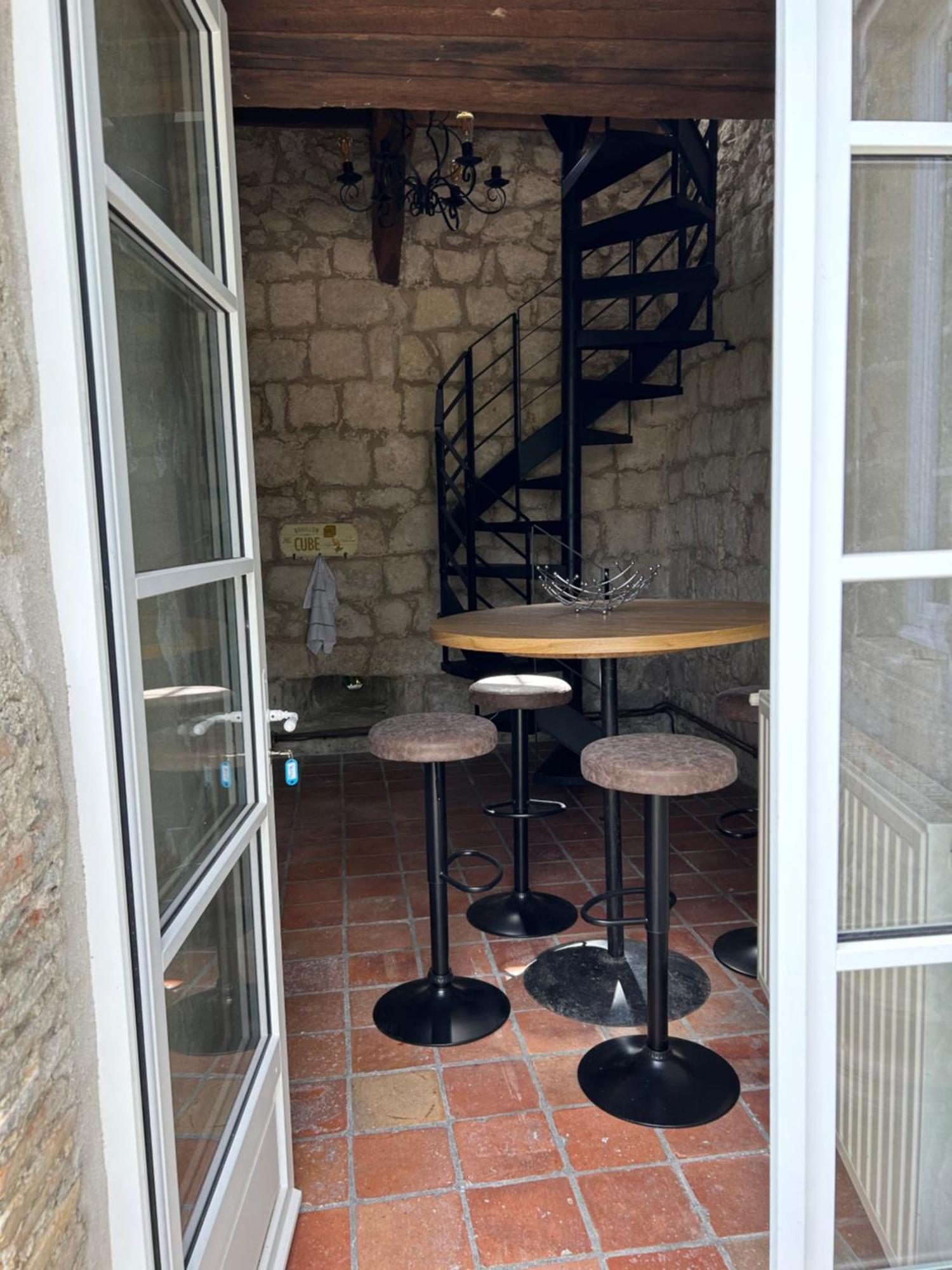 Lauzun Un Petit Chateau מראה חיצוני תמונה